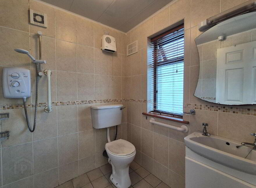 No 28 Sarsfield Street, Mountmellick, R32T959