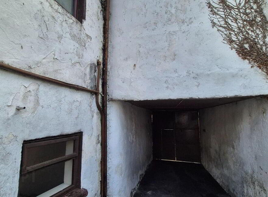 No 28 Sarsfield Street, Mountmellick, R32T959