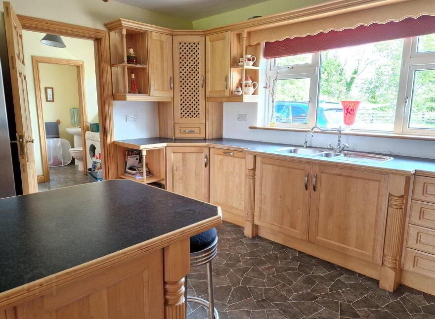 Annaghbrack House, Annaghbrack Glebe, Blue Ball, Tullamore, R35TF78