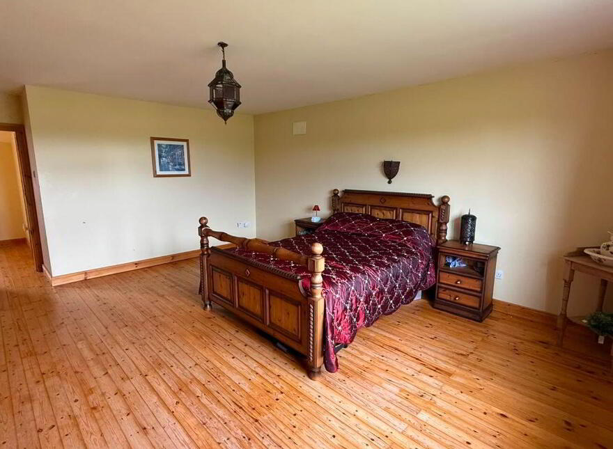 Annaghbrack House, Annaghbrack Glebe, Blue Ball, Tullamore, R35TF78