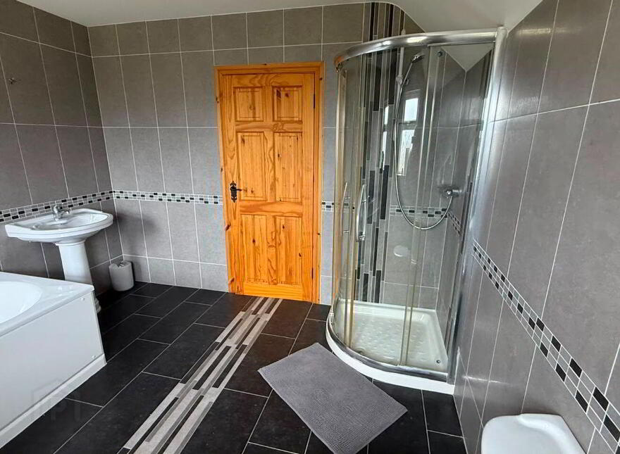 Annaghbrack House, Annaghbrack Glebe, Blue Ball, Tullamore, R35TF78