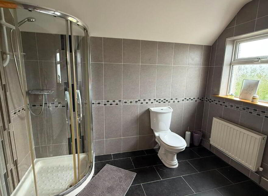 Annaghbrack House, Annaghbrack Glebe, Blue Ball, Tullamore, R35TF78
