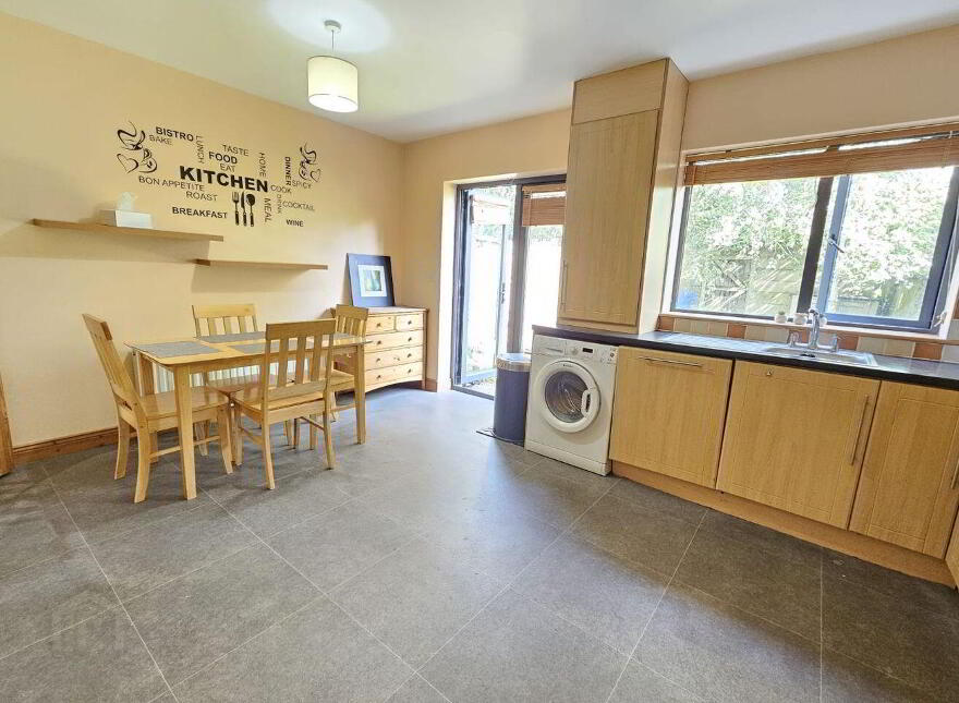 3 Colliers Brook, Tullamore, R35P2N6