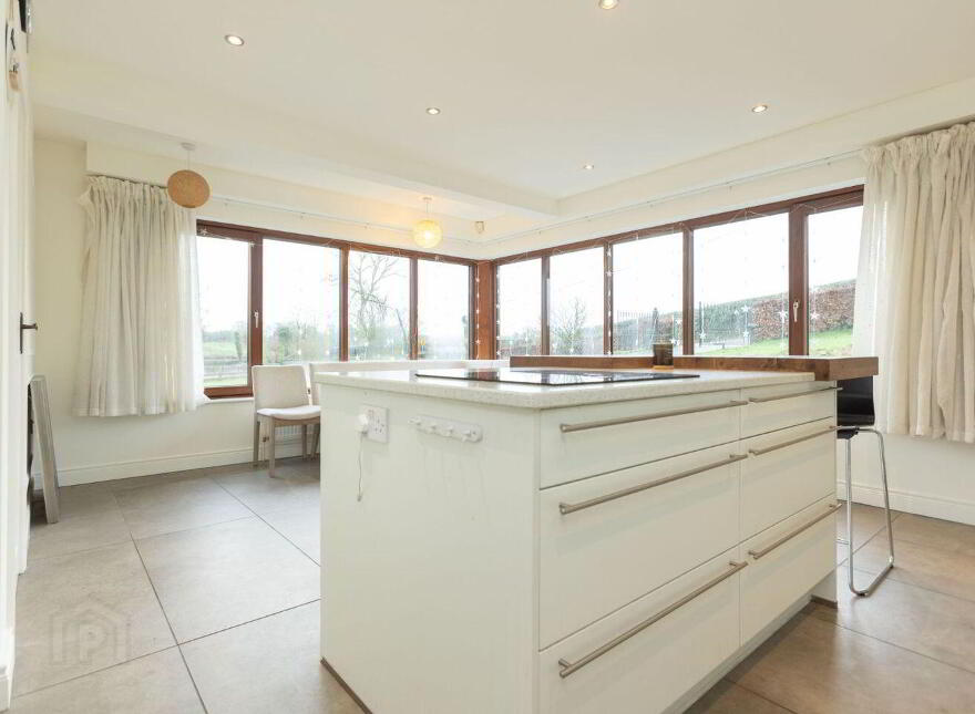 Knockatee, Monilea, Mullingar, N91F8N6