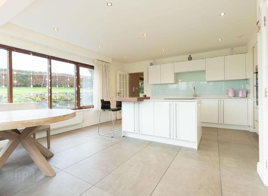 Knockatee, Monilea, Mullingar, N91F8N6