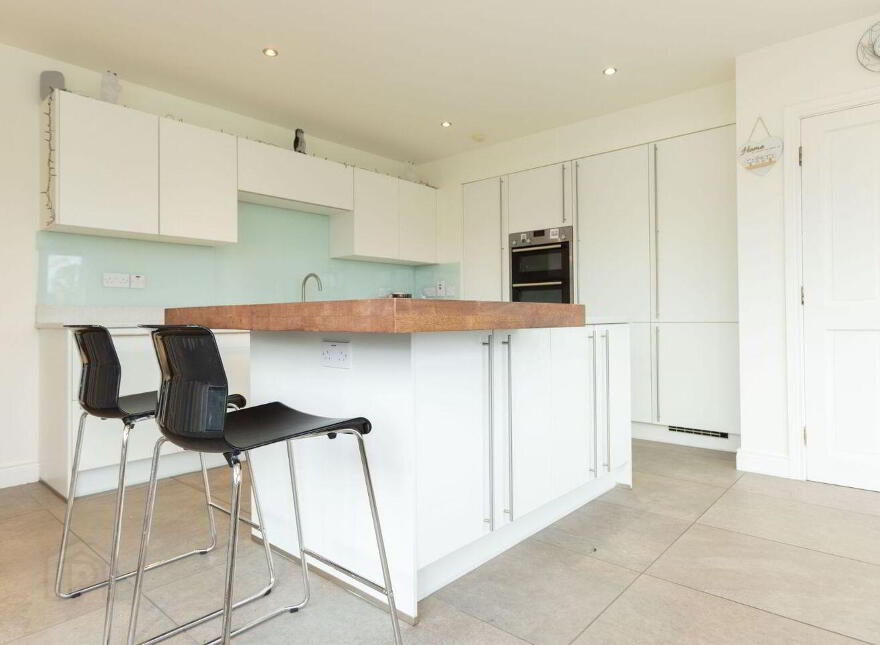 Knockatee, Monilea, Mullingar, N91F8N6
