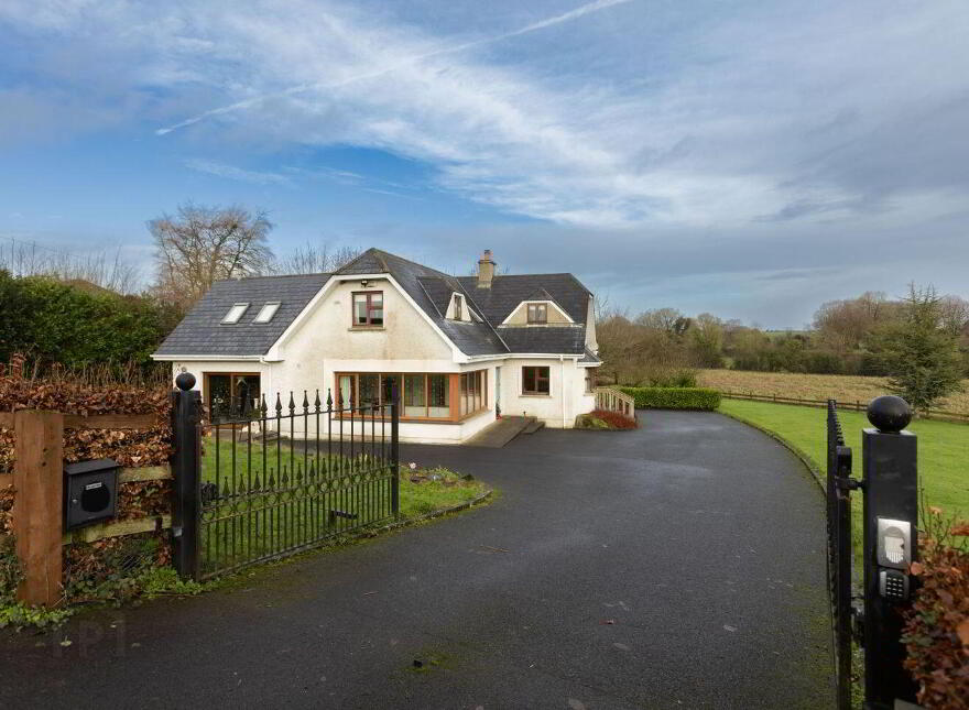 Knockatee, Monilea, Mullingar, N91F8N6