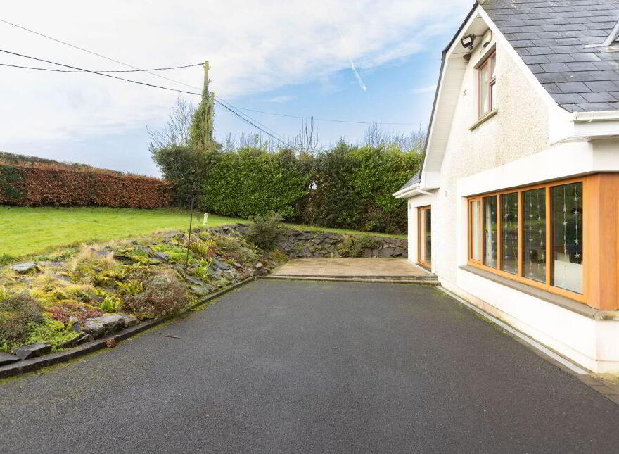 Knockatee, Monilea, Mullingar, N91F8N6