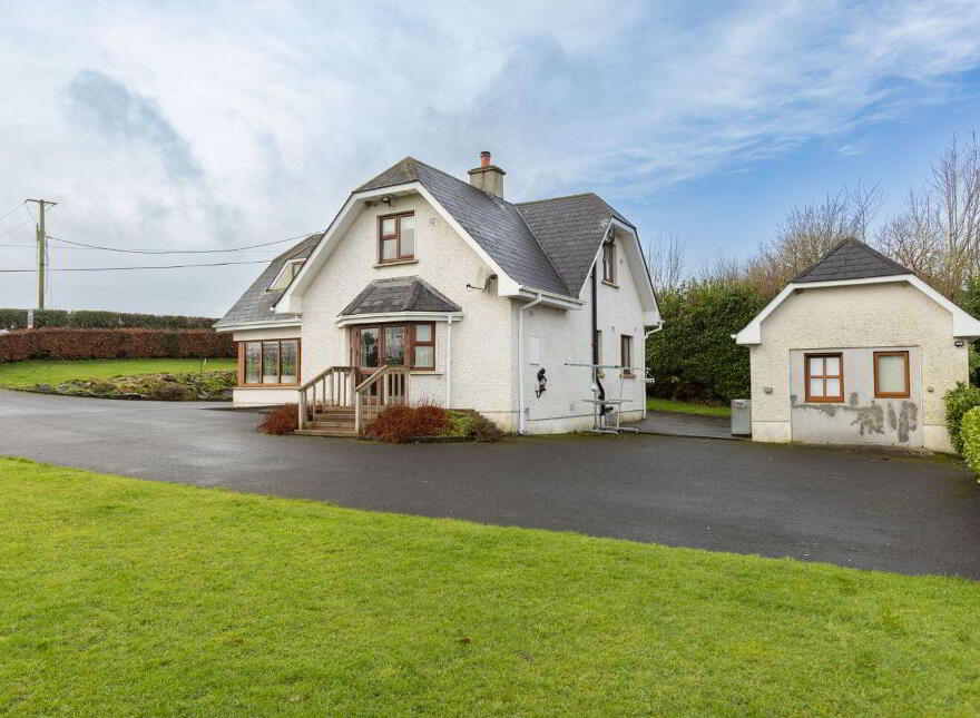Knockatee, Monilea, Mullingar, N91F8N6