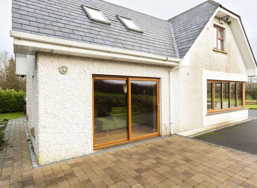Knockatee, Monilea, Mullingar, N91F8N6