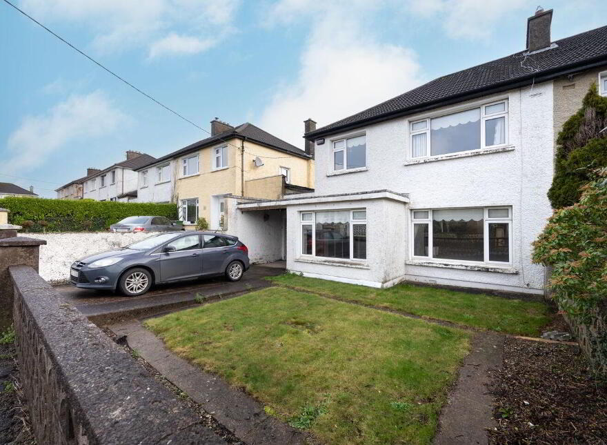 14 Summerstown Drive, Glasheen, T12C9W7