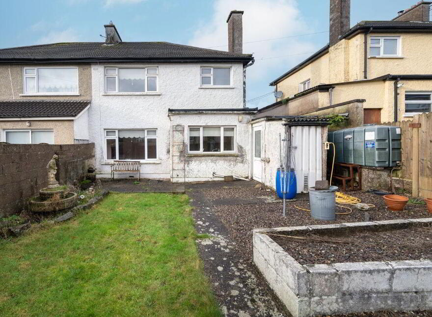 14 Summerstown Drive, Glasheen, T12C9W7