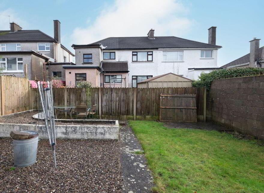 14 Summerstown Drive, Glasheen, T12C9W7