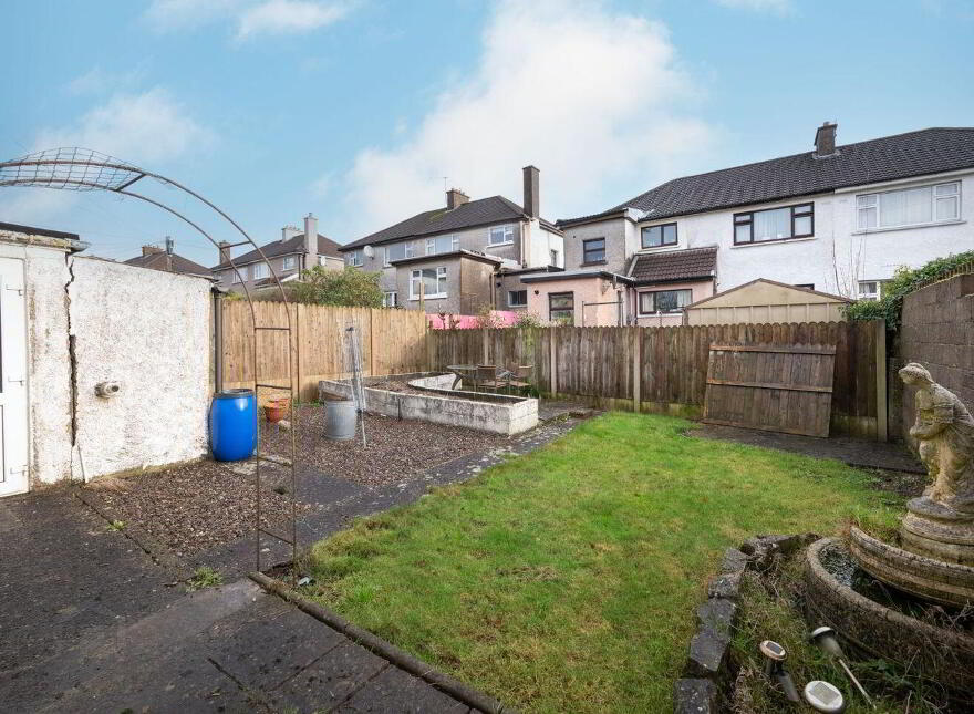 14 Summerstown Drive, Glasheen, T12C9W7