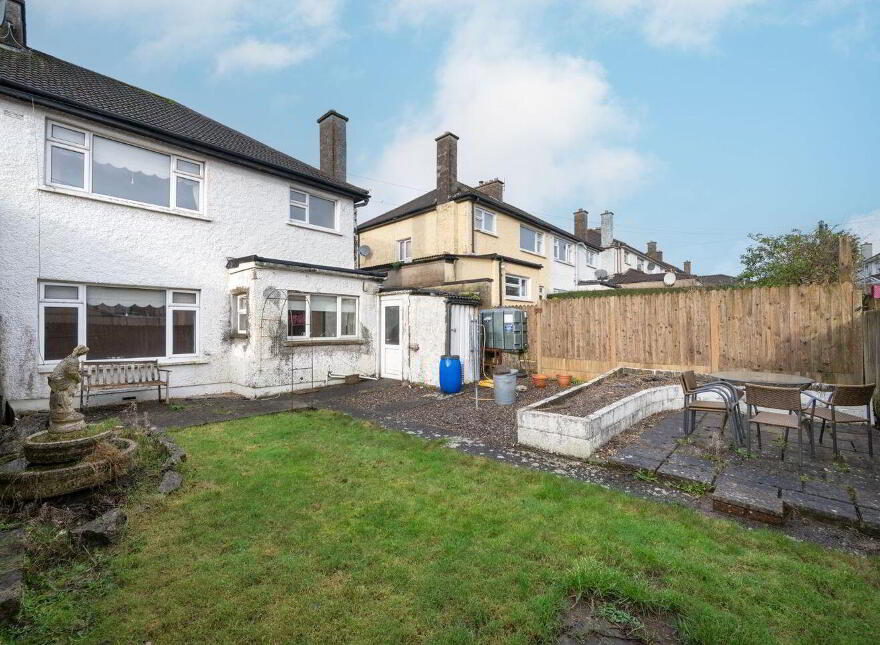14 Summerstown Drive, Glasheen, T12C9W7