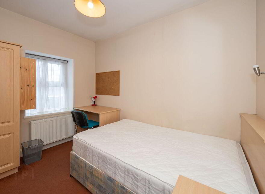 10 Ashgrove Park, Bishopstown, T12E06A