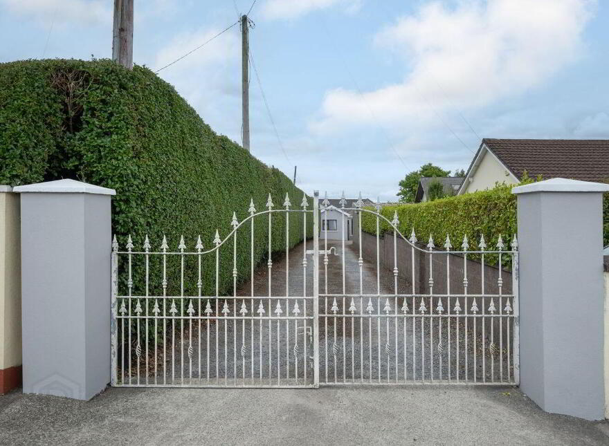 10 Ashgrove Park, Bishopstown, T12E06A