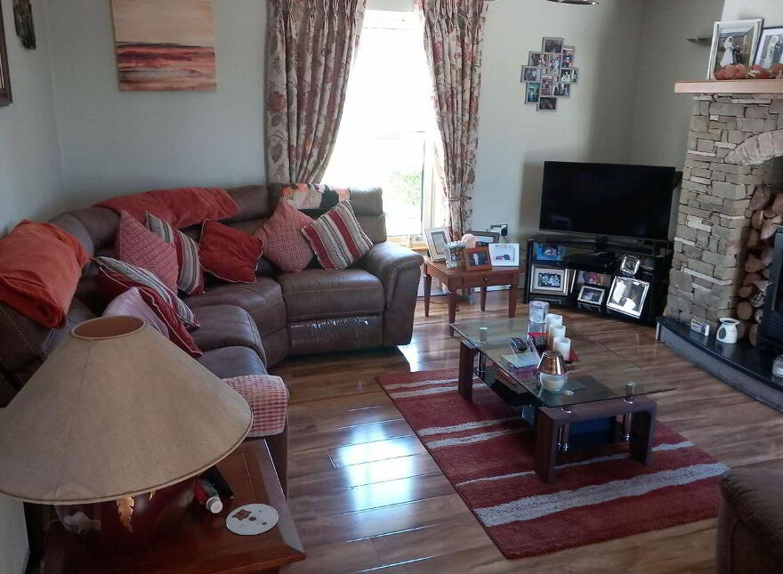 Knockduff Upper, Meelin, Newmarket, P51H6F6