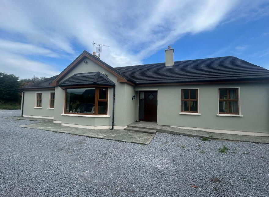 Knockaliebade, Kilcummin, Killarney, V93P7D1 photo