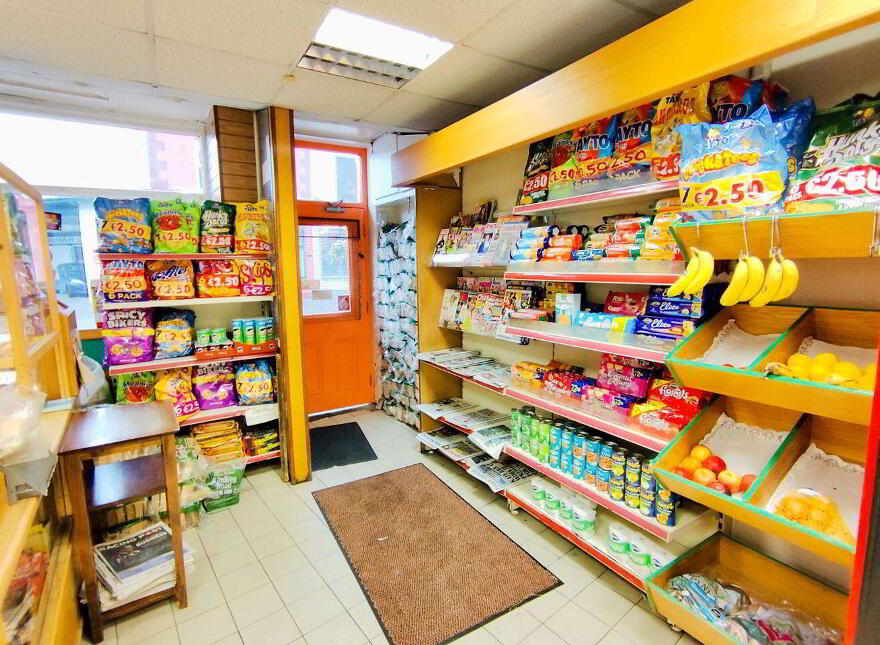 The Corner House, Henry Street, Kilrush, V15ND00