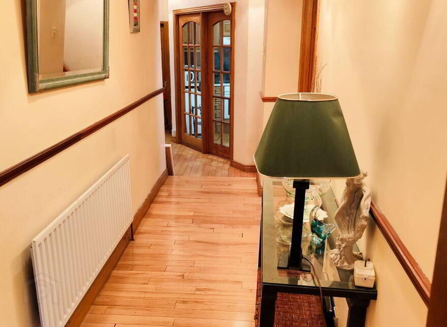 The Corner House, Henry Street, Kilrush, V15ND00