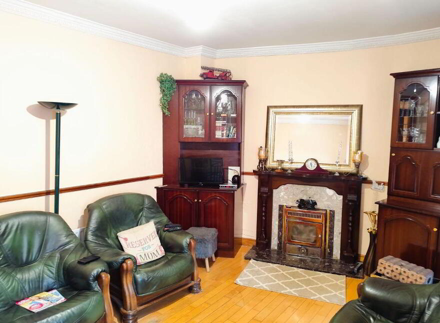 The Corner House, Henry Street, Kilrush, V15ND00