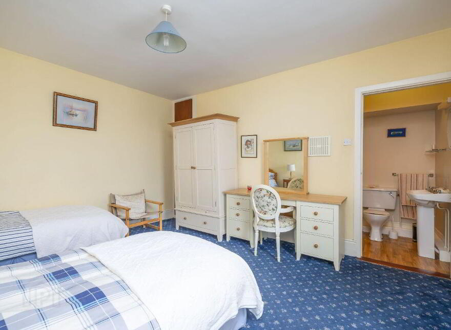The Gables, Cloghan, R42YH64