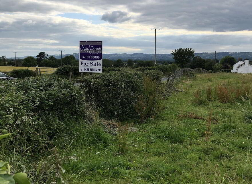 Linkardstown Cross, Tinryland