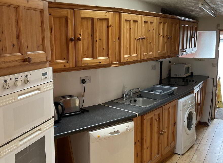 Lower Main Street, Graiguenamanagh, R95W5HF