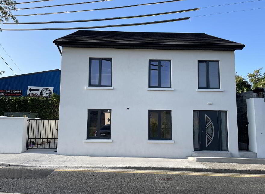 Accommodation Road, Carlow Town photo