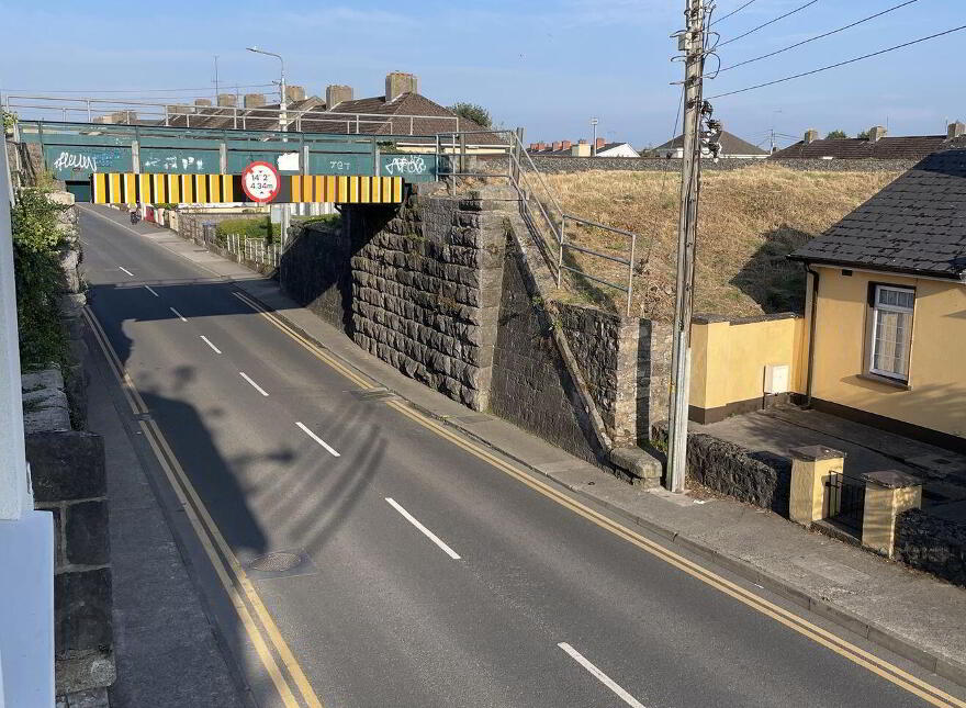 Accommodation Road, Carlow Town