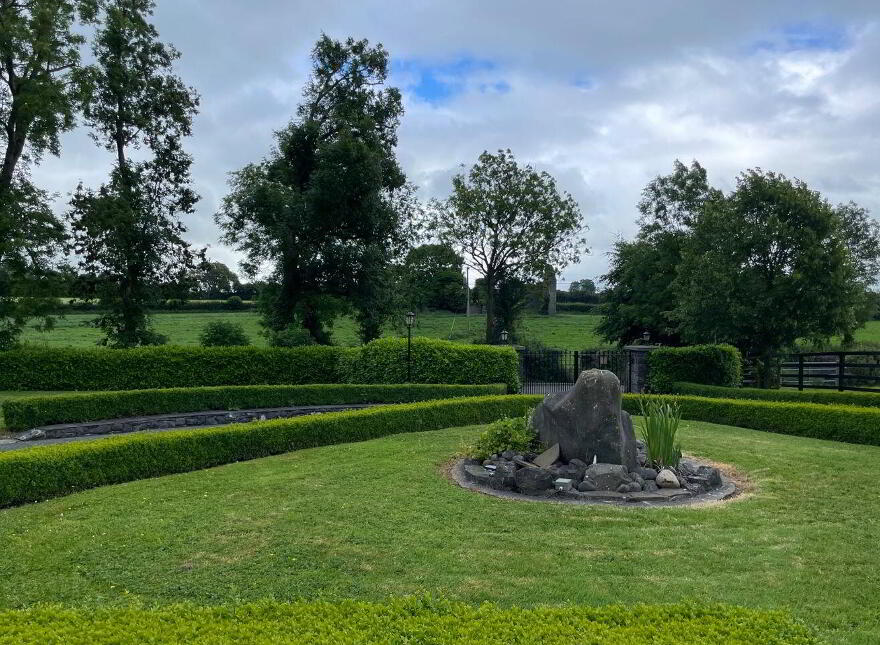 Newtown, Kells, R95EY63