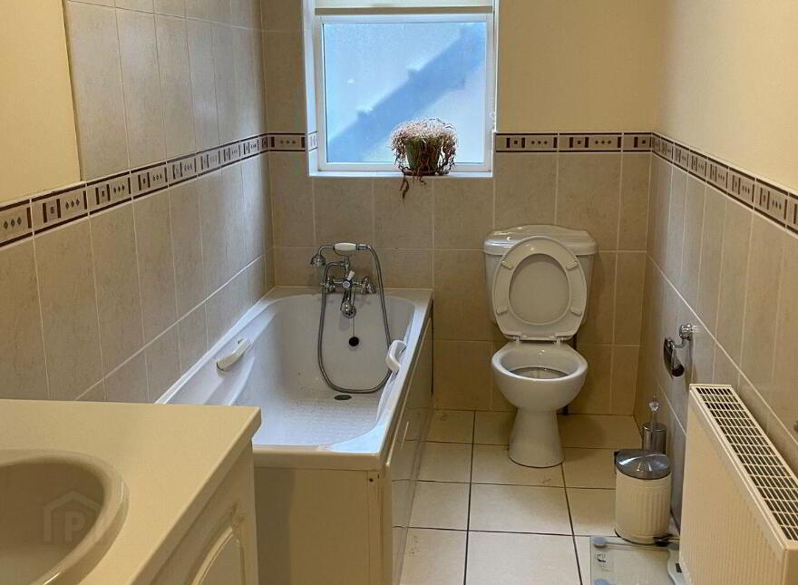 17 Tanner Hall, Athy Road, Carlow Town, R93VF20
