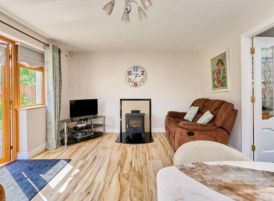 24 Moyview, Kildalkey, C15D6X8