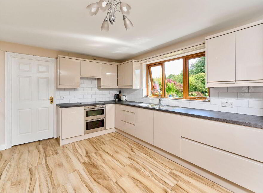 24 Moyview, Kildalkey, C15D6X8