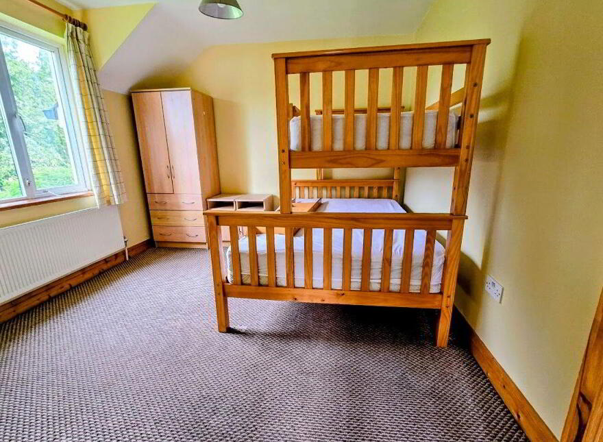 1 Lowparks, Boyle, F52NY77