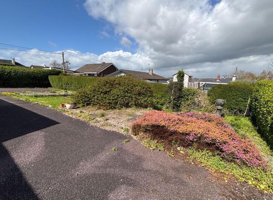 Hibernia, Ashgrove Park, Curraheen Road, Bishopstown, T12R3H9