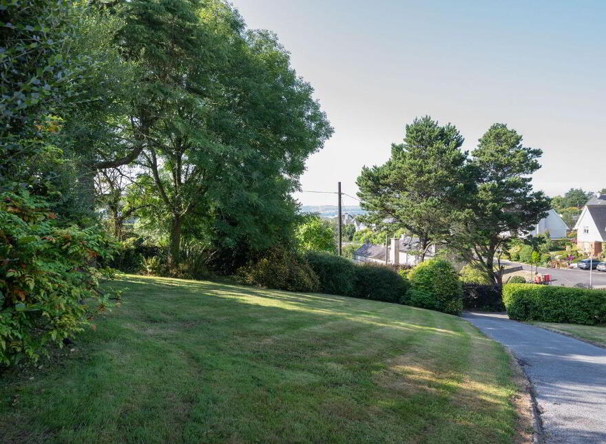 Alpenrose, Lackenroe, Glounthaune, T45XD86