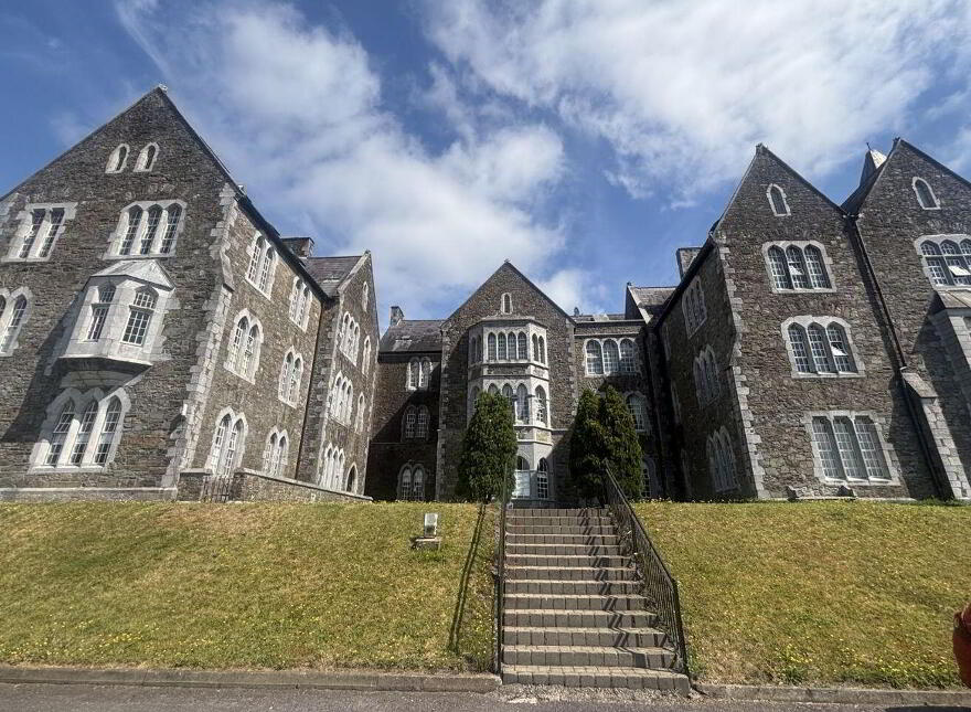 Apartment 216 Atkins Hall, Lee Road, Cork City Centre, T23PD91 photo