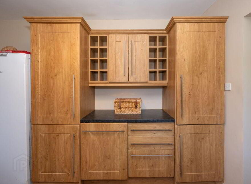 Ballinabearna, Fivemilebridge, Ballinhassig, T12HF89