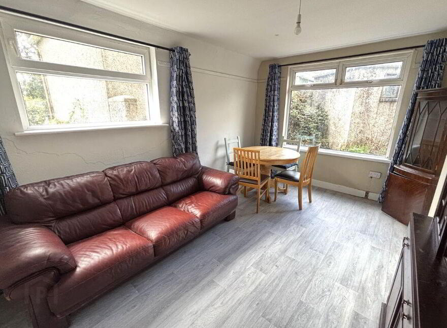 2 Inis Eoghin, Mayfield, Tivoli, T23K5W4
