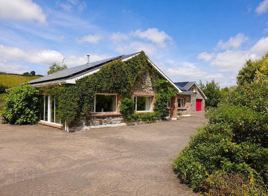 Kilclogha, Maudabawn, Cootehill, H16HD63