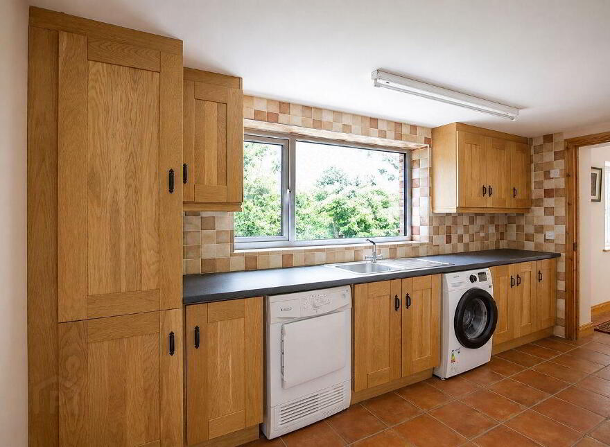 Kilclogha, Maudabawn, Cootehill, H16HD63