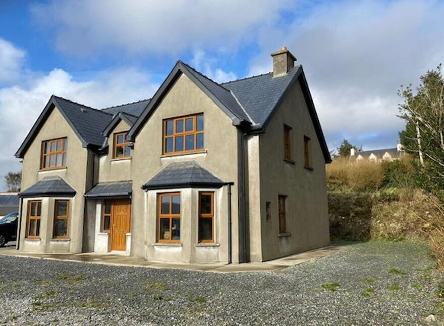 Derrymihan West, Castletownbere, Castletown, P75XR84
