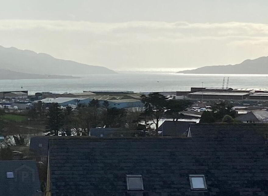 Derrymihan West, Castletownbere, Castletown, P75XR84