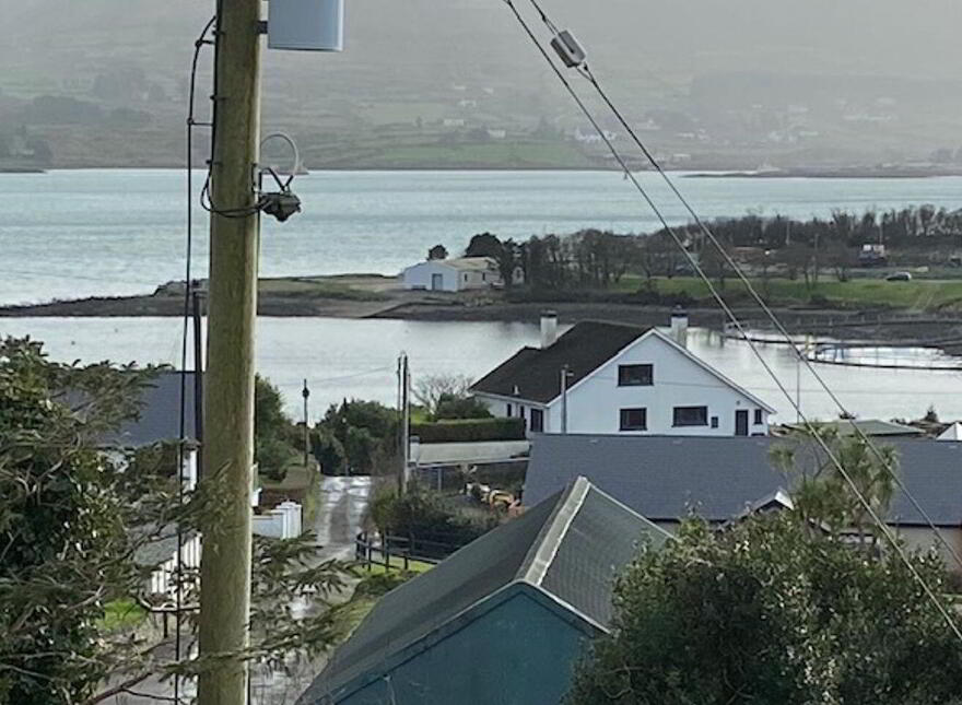 Derrymihan West, Castletownbere, Castletown, P75XR84