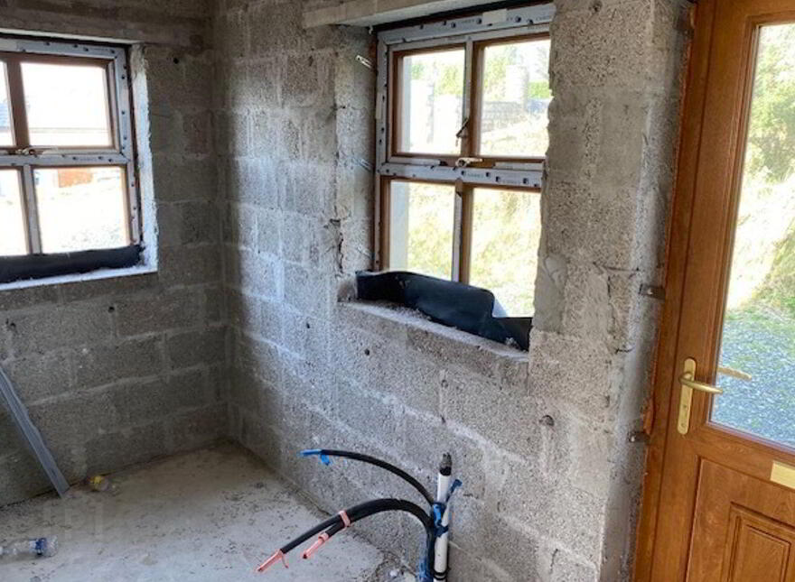 Derrymihan West, Castletownbere, Castletown, P75XR84