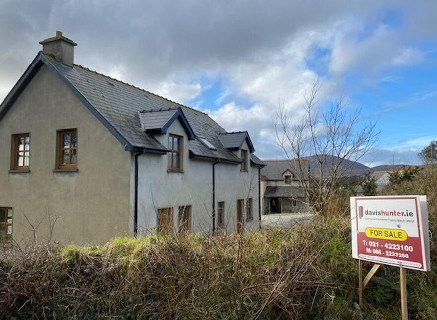 Derrymihan West, Castletownbere, Castletown, P75XR84