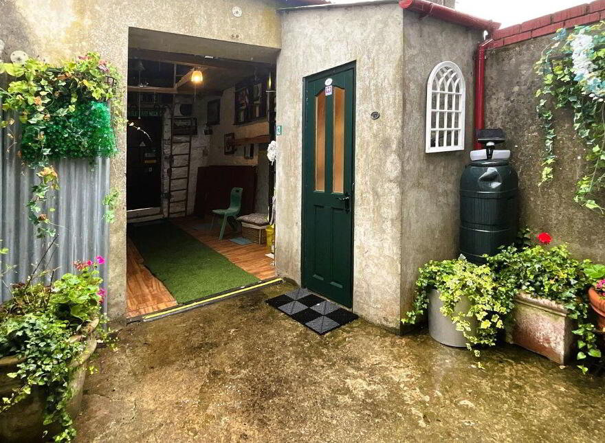 19 Davis Street, Tipperary Town, E34P704
