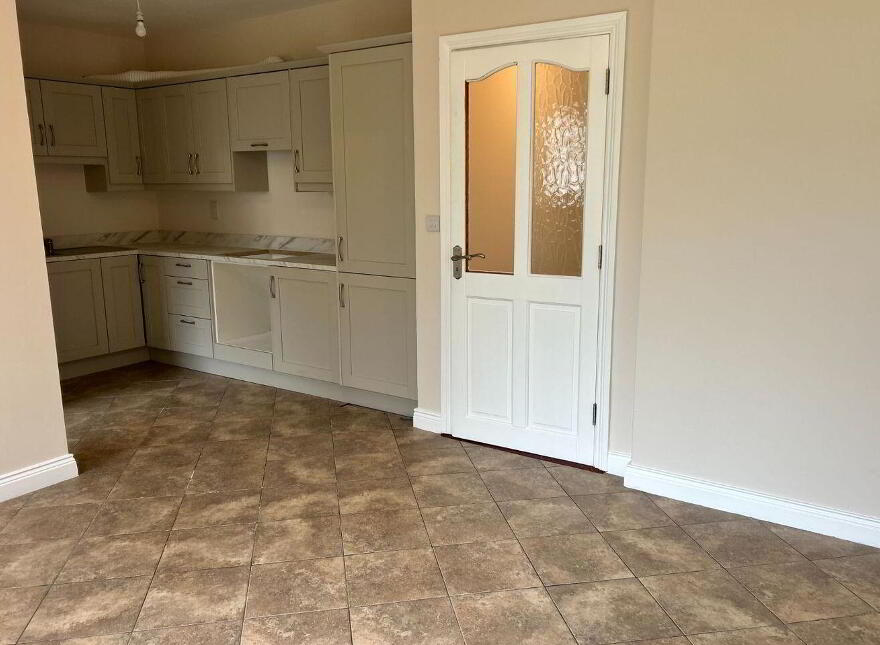 23 Woodstream, Castlerea, F45VF59